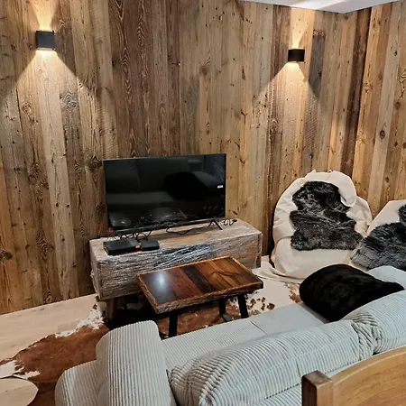 Apartment Chaleureux 2 4-6 Pers